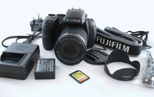 Fuji FinePix HS30EXR