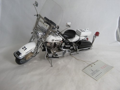 Bici pattuglia polizia harley - bici,