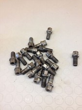 VOLKSWAGEN POLO (2005-2009) 1.4 59 KW 5P N.16 BULLONI RUOTA CERCHI IN FERRO