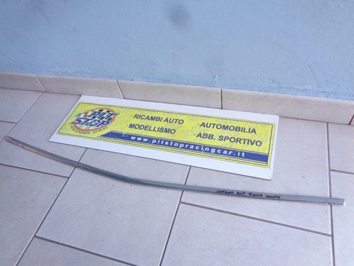 Modanatura cofano anteriore - modanatura,