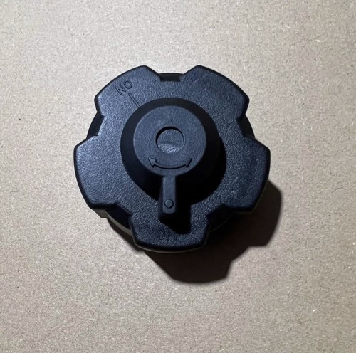 Tappo serbatoio carburante - , 1