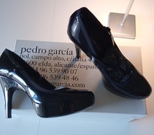 Scarpe decolletè vernice "Pedro Garcia" nere cinturino alla caviglia