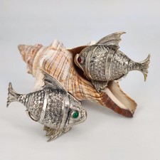 Antico spargi sale e pepe in argento a forma di pesce Spagna 1920/30