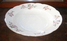 BAVARIA-SELTMANN-PORCELLANA BIANCA CON DECORI FLOREALI-PREGEVOLE PIATTO D'EPOCA