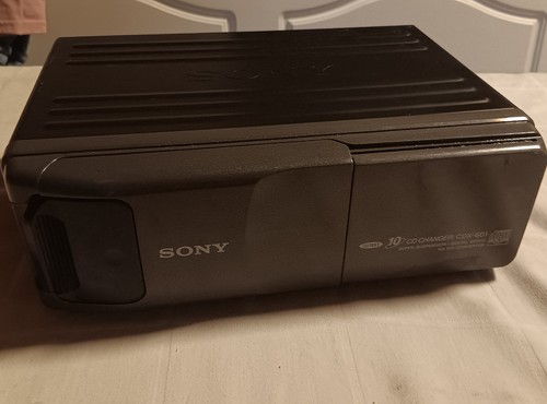 Sony compact disc changer - changer, 10