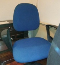 Sedia rotelle girevole ufficio ruote ergonomica regolabile braccia braccioli scr