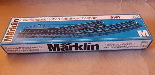 Märklin track 5140 pair - ho,