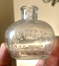 BELLA BOTTIGLIA ACQUA SANTA CON CROCIFISSO IN FOTO ALL'INTERNO CORONA SOFFIATA A MANO EPOCA 1905 L@@K