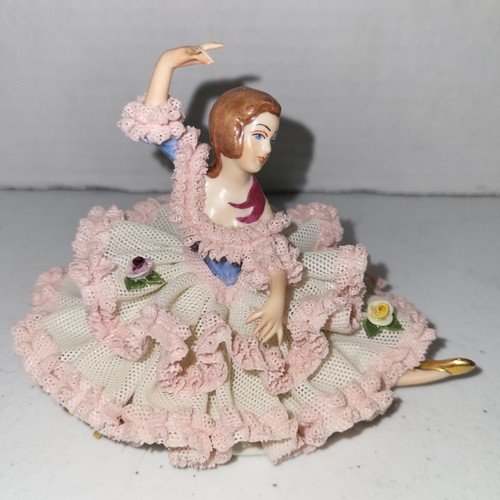 Statuina ballerina pizzo