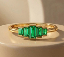 Anello taglio baguette cinque
