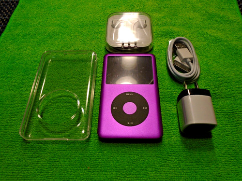 Apple ipod classic 7th - ipod, new