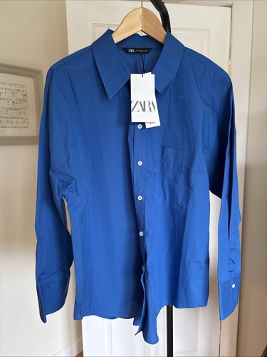 Camicia nuova con - , di