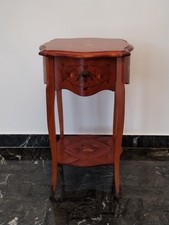 mobile porta telefono in stile