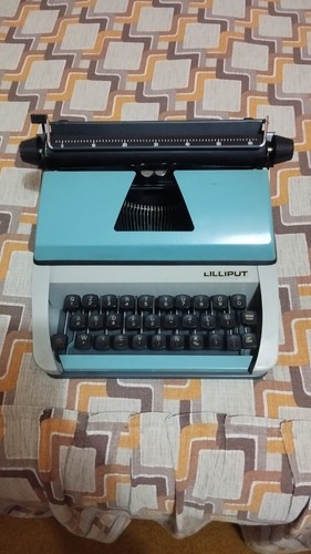 Macchina scrivere lilliput - da,
