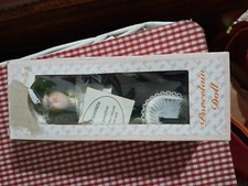 porcelain doll bambola