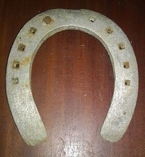 "FINIMENTI PARAMENTI ORNAMENTI