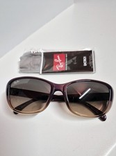 Ray-Ban Wayfarer RB2140 Occhiale da Sole per Donna - Tortoise (RB2140 902 50-22)