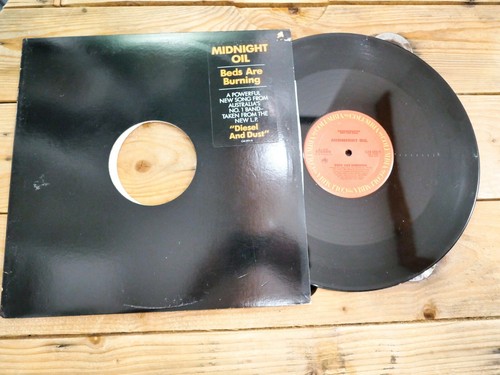 Midnight oil bed and breakfast - midnight,