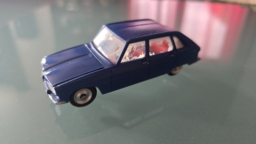Dinky toys renault r16 - dinky,