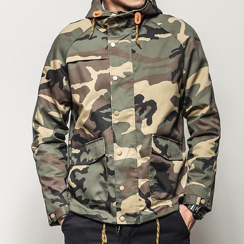 Cappotto uomo casual mimetico