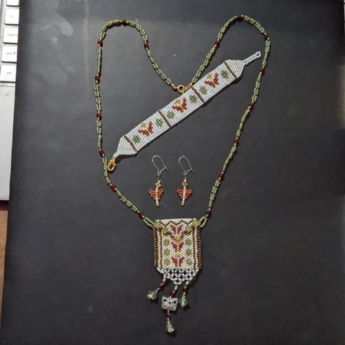 Set orecchini bracciale