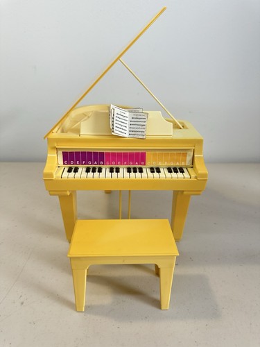 Pianoforte giocattolo vintage