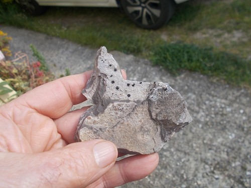 Minerali osumilite fontanafigu - osumilite,