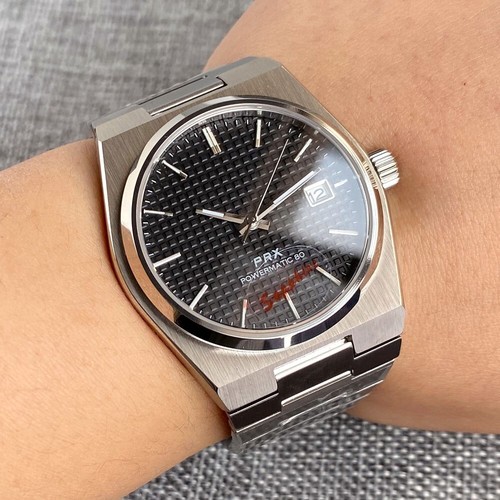 Nuovo orologio meccanico