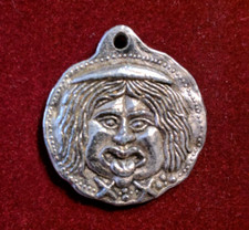 ciondolo antica moneta etrusca metallo argentato