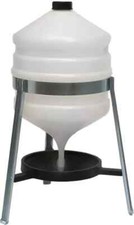 ABBEVERATOIO MOD SATURNO IN PLASTICA CON TREPPIEDI IN METALLO PER POLLI