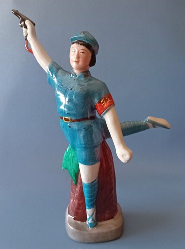 Statuetta porcellana cina il - statuetta,