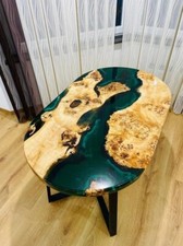 Tavolo da pranzo ovale verde