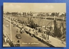 Fiumicino (Roma) - ritorno dei pescherecci - auto moto motorette