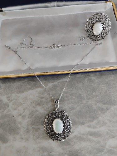 Collana con pendente vintage - collana,
