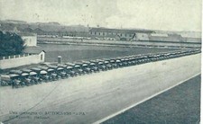 1917 UNA CONSEGNA DI AUTOCARRI