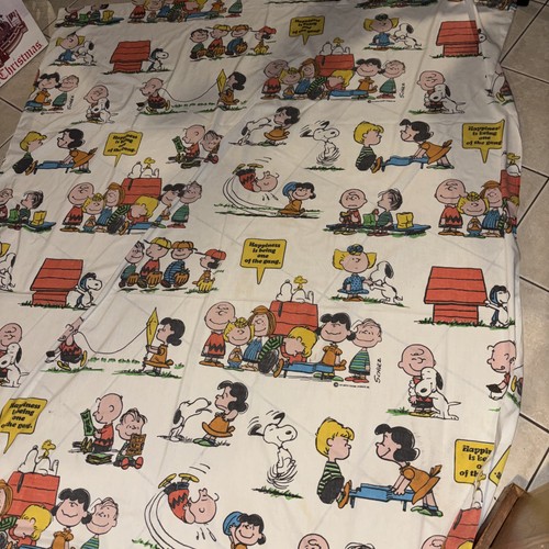 Vintage peanuts sleeping - peanuts,