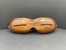 Occhiali da neve in legno