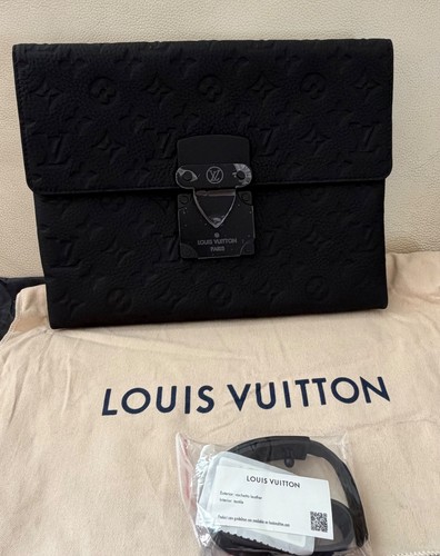 Louis vuitton lock clutch - vuitton, a4