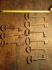 Set 9 Chiavi Antiche Piene