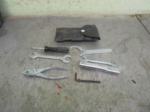 Kit attrezzi suzuki gsr 750 - kit,
