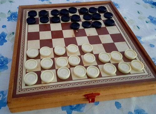 Dama legno con pedine in - ,