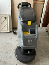 Lavasciuga pavimentiKarcher professional buone condizioni