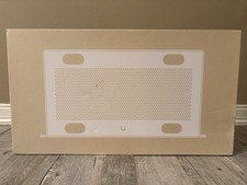 Ubiquiti (UACC-Rack-Shelf-CLV)