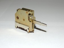 Sansui TU-717 Interruttore a