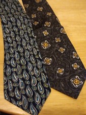 Coppia di cravatte da collo