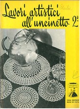 LAVORI ARTISTICI ALL'UNCINETTO