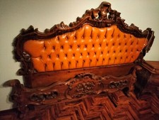 Camera da letto in noce stile barocco  anni '70.