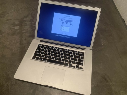Apple macbook pro 4 - macbook,