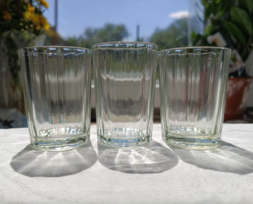 Bicchiere vodka sfaccettato