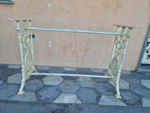 Bellissima base per tavolo in - base,